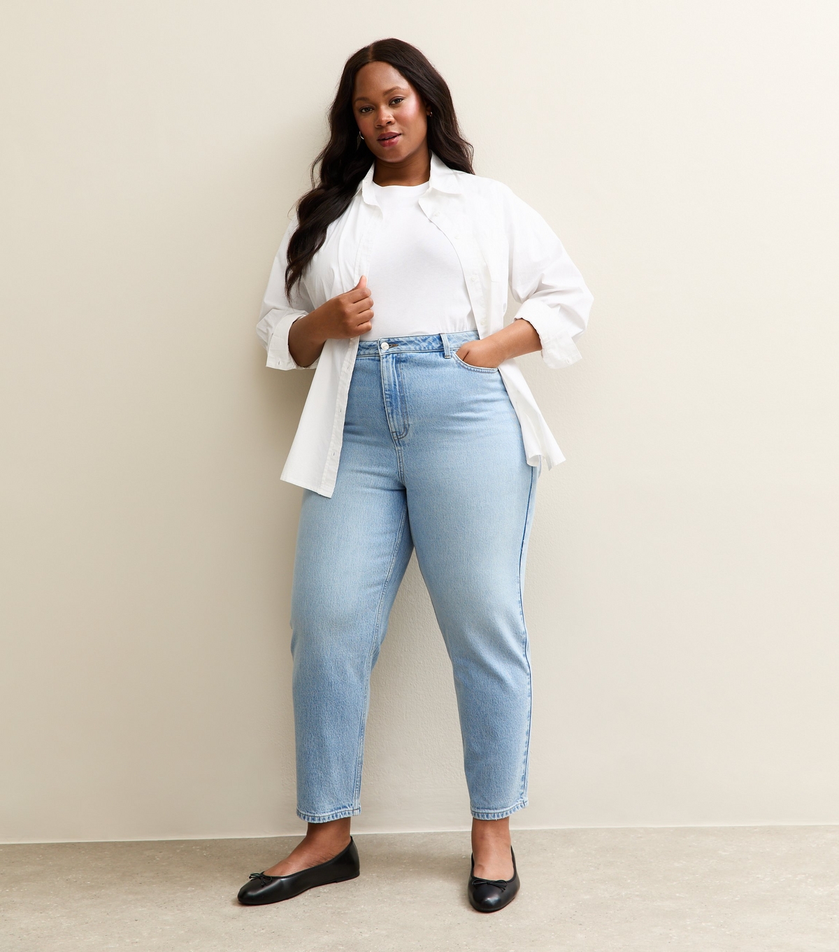 Women's Plus Size Light Blue Mom Jeans Curves New Look
