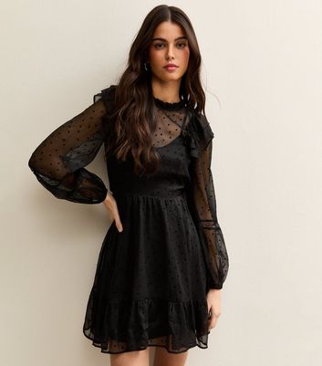 princess polly baby blue dress River Island Long Sleeve Crew Midi Dress - Black main image 0