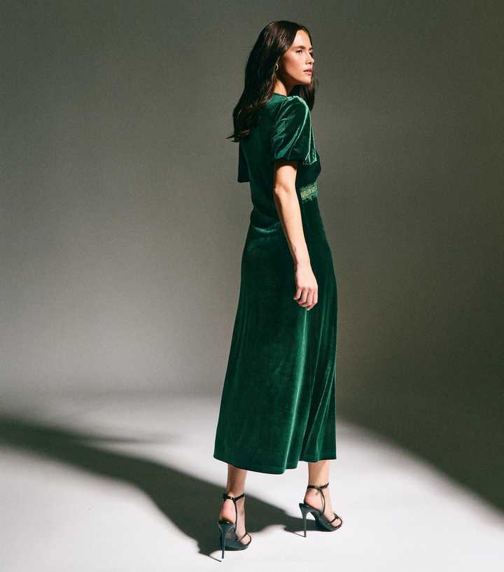 Dark Green Lace Trim Velvet Midi Dress | New Look