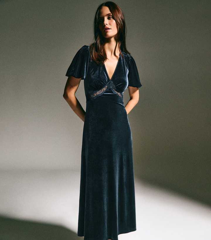 Dark Blue Lace Trim Velvet Midi Dress