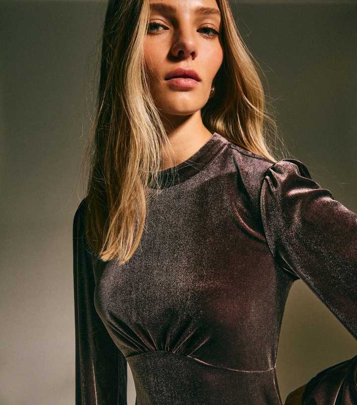 Dark Brown Velvet Long Sleeve Mini Dress Dark Brown Velvet Long Sleeve Mini Dress