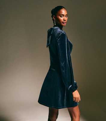 Navy Velvet Long Sleeve Mini Dress