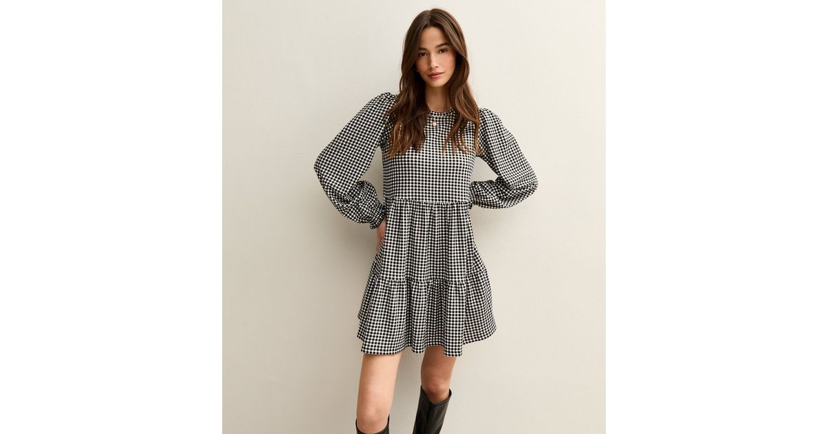 Black Gingham Tiered Mini Smock Dress | New Look