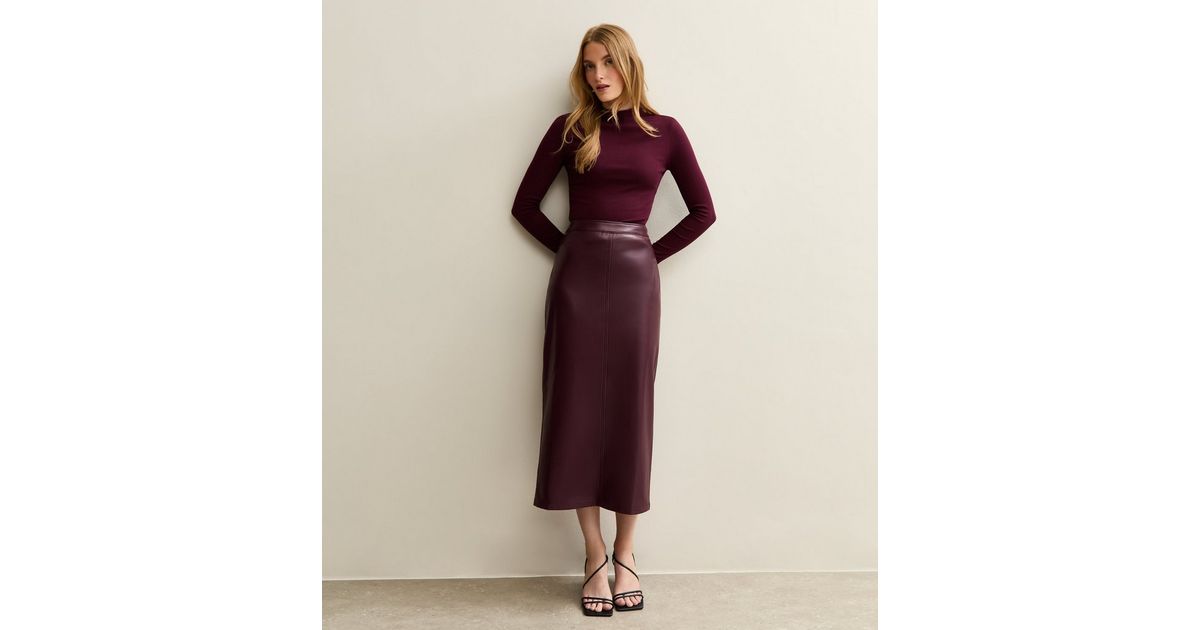 Burgundy Faux Leather Pencil Skirt | New Look Burgundy Faux Leather Pencil Skirt | New Look