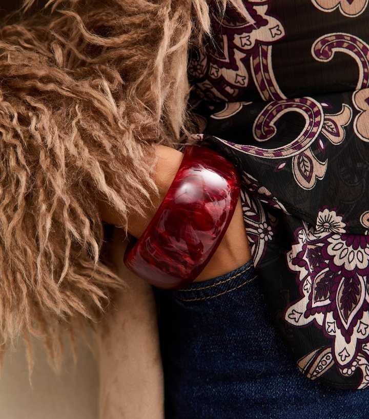 Burgundy Resin Curved Bangle