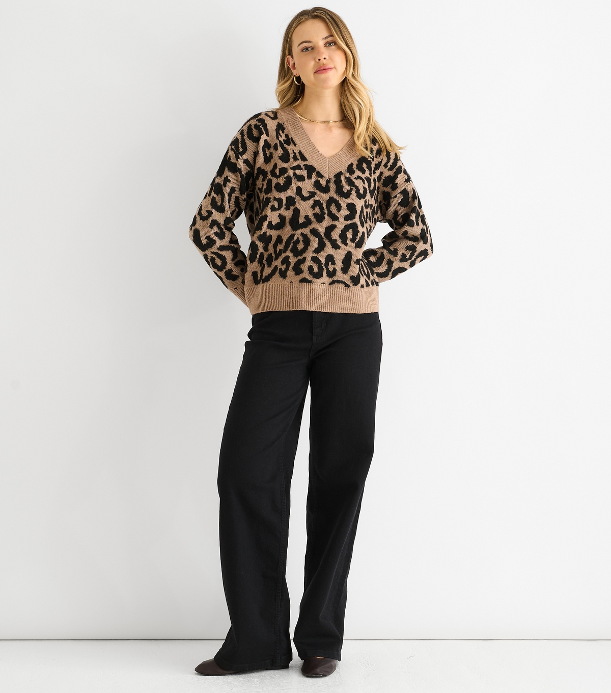 Gini London Women's Camel Brown Animal Print V-Neck Jumper New Look Medium