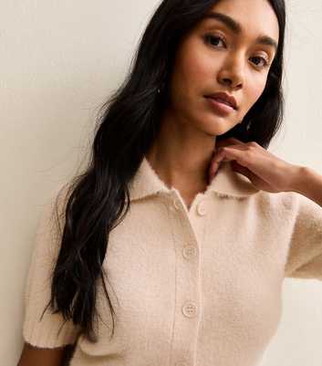 Off White Fluffy Knit Short Sleeve Collared Cardigan