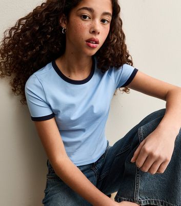 WDIRARA Women's 2-Pack Solid Contrast Binding Tee Tops - Stretchy Short Sleeve Basic Shirts - View #10