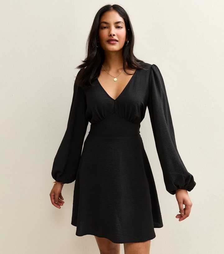 Black V-Neck Long Sleeve Mini Dress