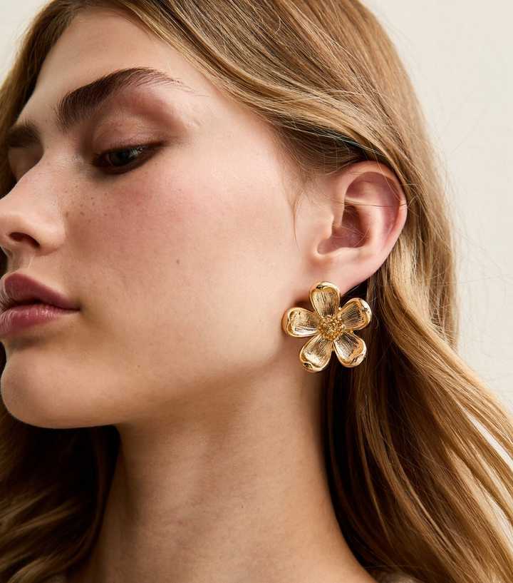 Gold Tone Large Flower Stud Earrings