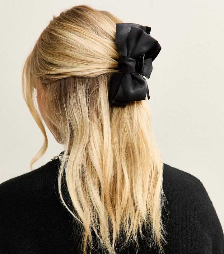 Black Bow Appliqued Hair Clip