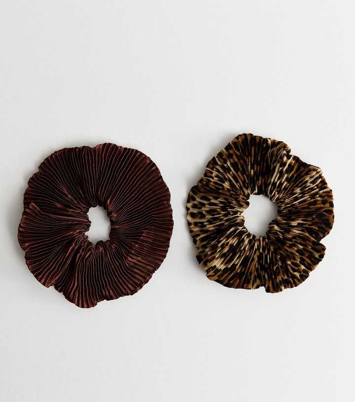 Pack Of 2 Plisse Brown and Leopard Print Scrunchies