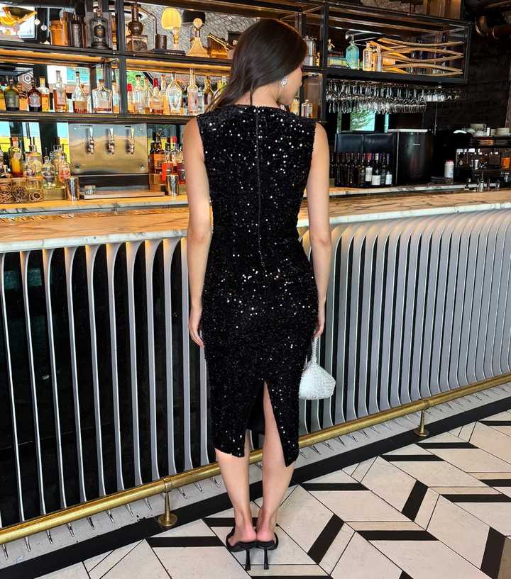 AX Paris Black Velvet Sequin V-Neck Midi Dress