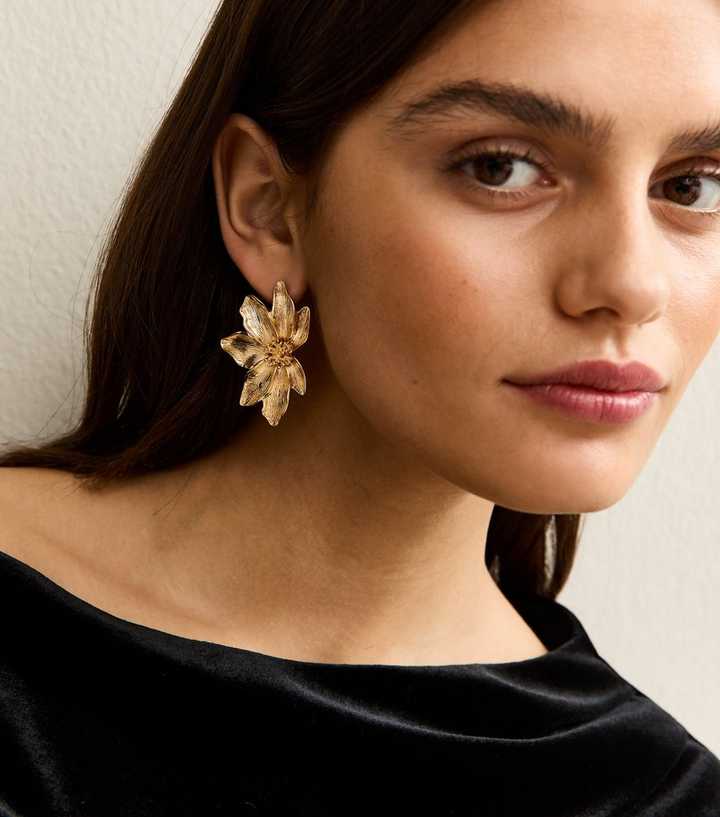 Gold Tone Textured Petal Earrings 