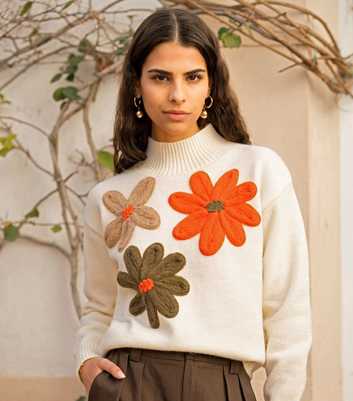 Yumi Ivory Floral Appliqued Jumper