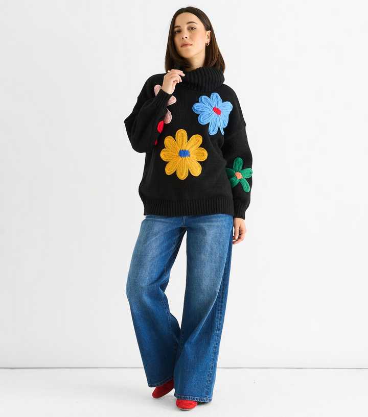Gini London Petite Black Floral Applique Oversize Jumper