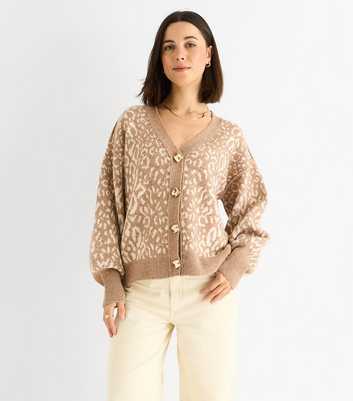 Gini London Petite Camel Leopard Pattern Cardigan