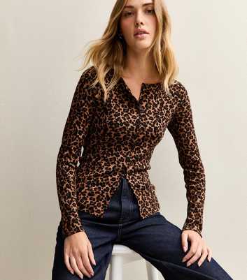 Brown Leopard Print Crew Neck Top