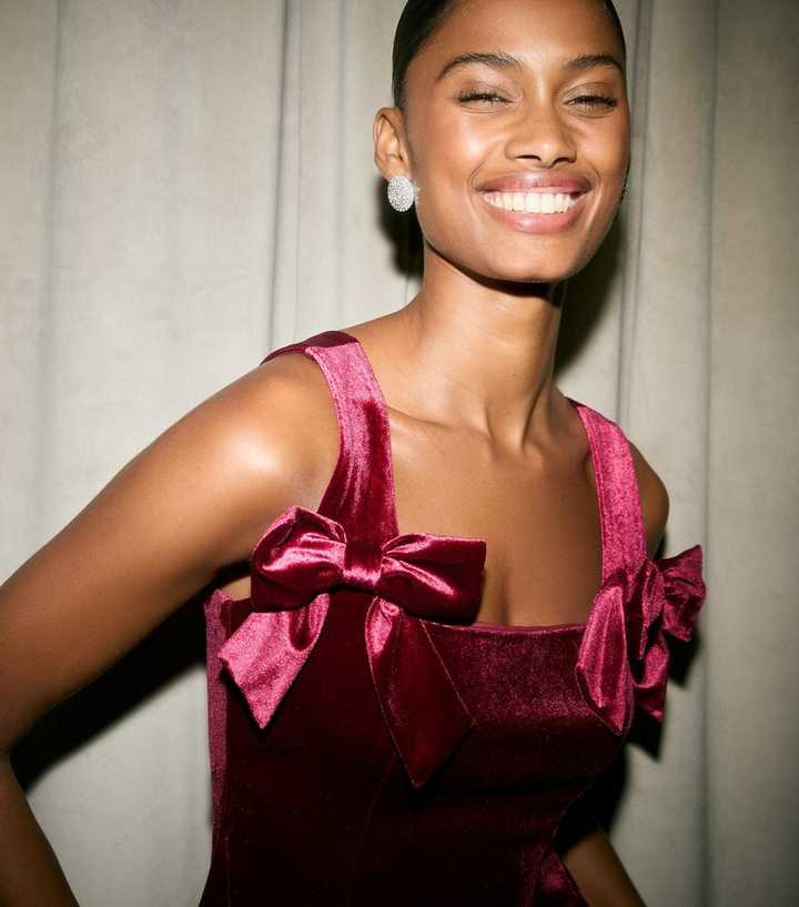 burgundy bow dress Velvet Mini Do Not Bleach Deco Lot Detail - Beyoncé Variant:Sweetheart Pink Medium