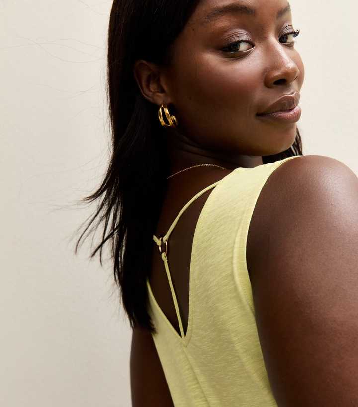 Curves Light Green Relaxed V-Neck Vest