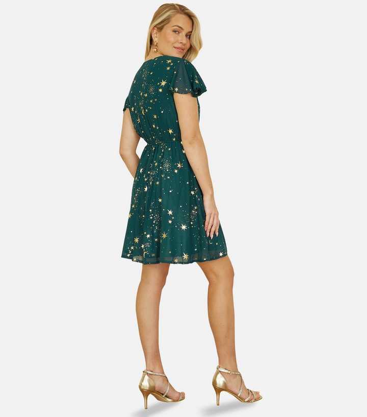 Yumi Green Foil Star Wrap Dress | New Look