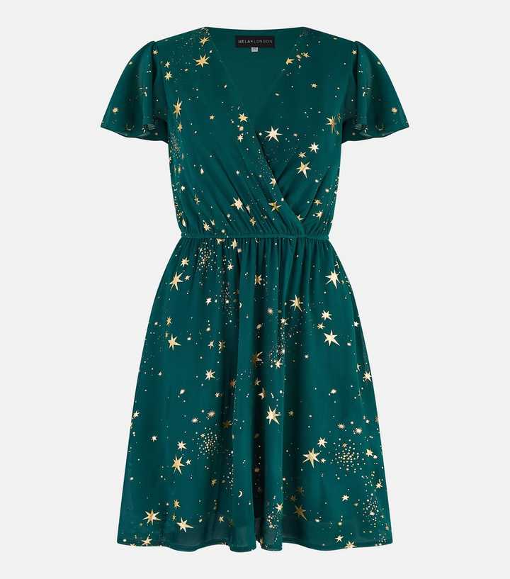 Yumi Green Foil Star Wrap Dress | New Look