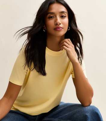 Petite Light Yellow Relaxed Crew Neck T-Shirt