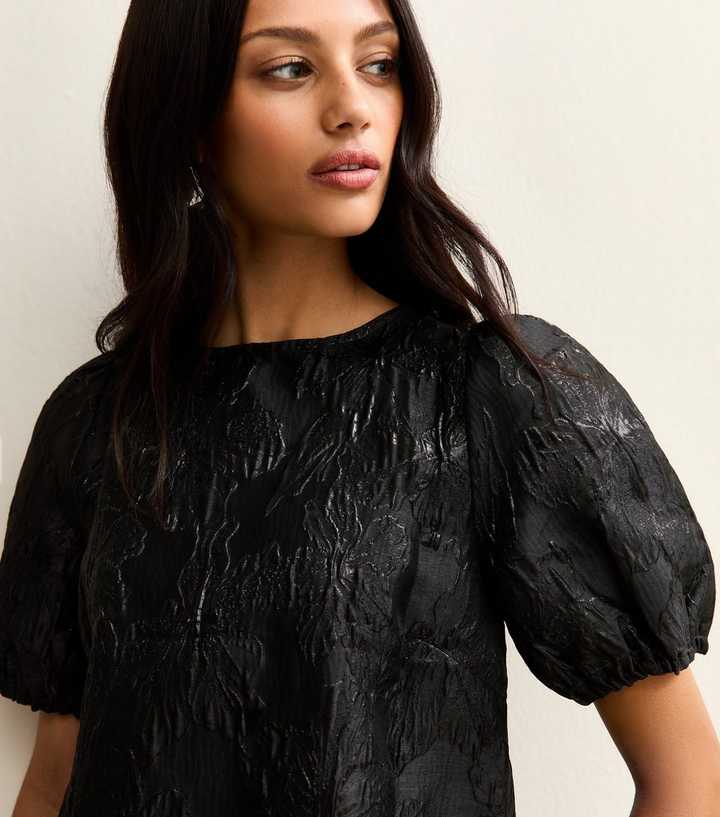 Black Floral Jacquard Short Sleeve Top