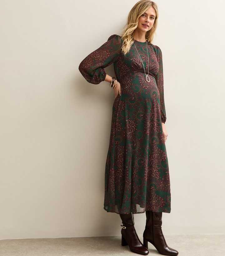 green midi maternity dress Chandelier | Light Green Bardot Maternity Midi Dress With Bow Details main image 0
