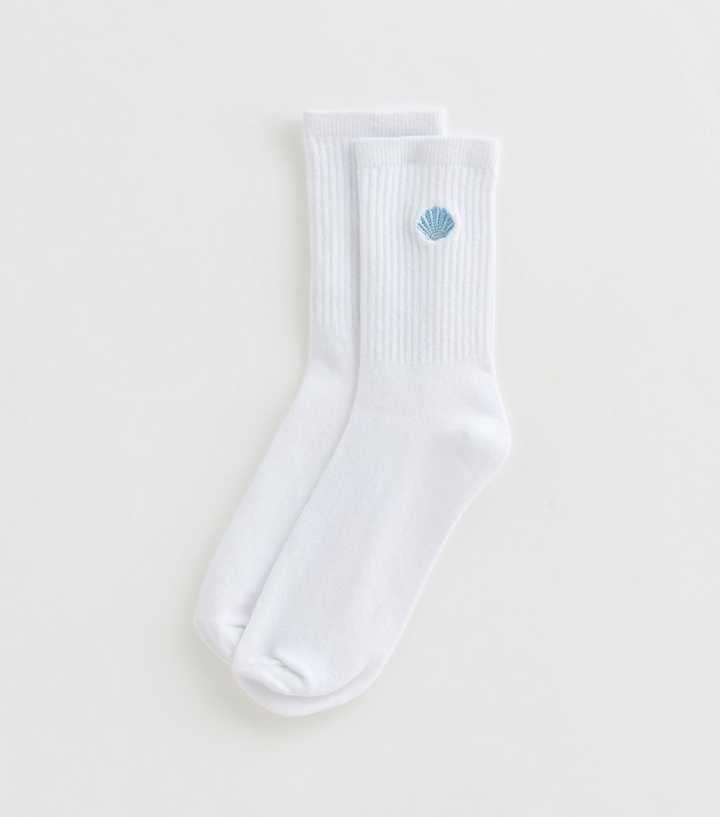 White Shell Embroidered Ankles Socks