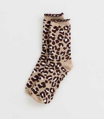 Brown Ribbed Leopard Lettuce Frill Ankle Socks