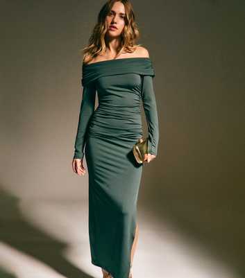 Dark Green Ruched Off The Shoulder Midi Dress
