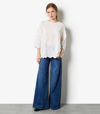 Apricot White Mini Flower Bell Sleeve Top
