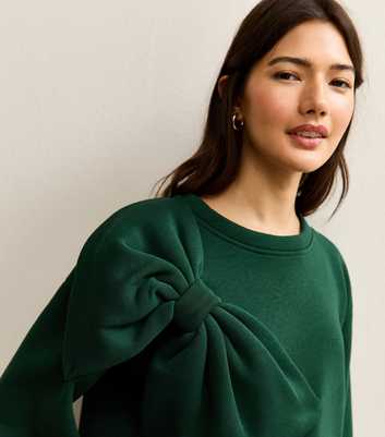 Gini London Green Bow Applique Oversized Jumper