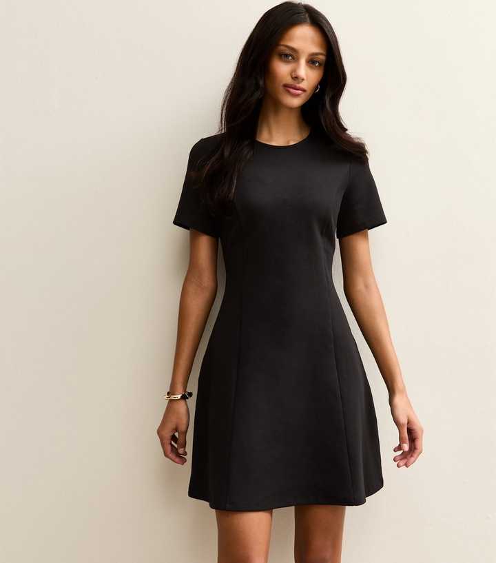 Black Fitted Short Sleeve Mini Dress