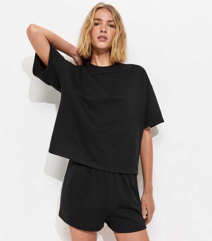 Black Boxy Sweatshirt T-Shirt