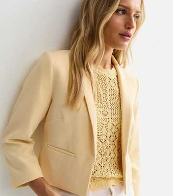 Light Yellow Cropped Blazer