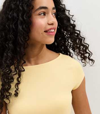 Girls Light Yellow Slash Neck Slinky T-Shirt