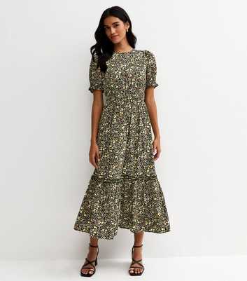Black Crepe Floral Print Short Sleeve Tiered Midi Dress