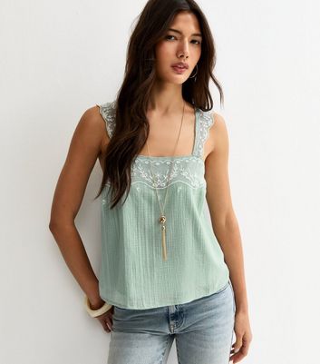 blue-crinkled-cotton-