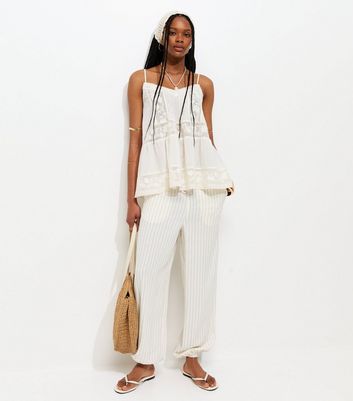 ☆新品未使用☆CLANE CAMI TOP Cream Lace Panel Longline Cami Top | New Look