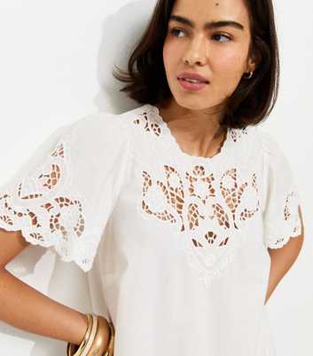 Cream Cutwork Embroidered Scallop Edge T-Shirt