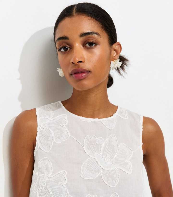 Cream Embroidered Floral Curved Hem Top