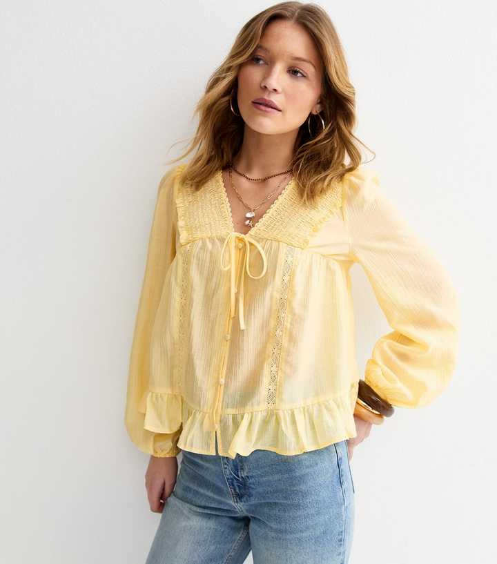 Light Yellow Lace Button Long Sleeve Blouse