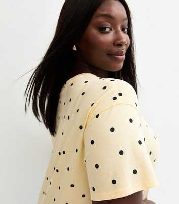 Curves Yellow Spot Print Tie Front T-Shirt