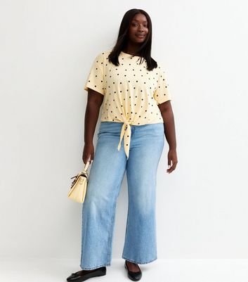 トップス Low classic HOLE POINT PRINT TOP Curves Yellow Spot Print Tie Front T-Shirt | New Look