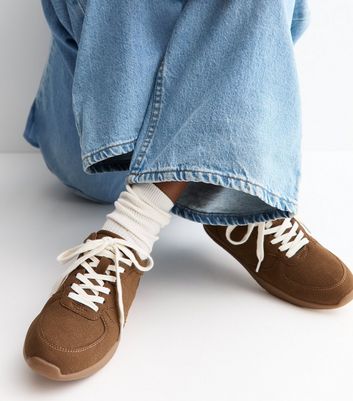 Tan Faux Brushed Leather Contrast Lace Trainers