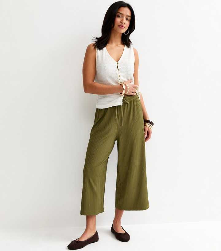 Petite Dark Khaki Crinkled Cropped Wide Leg Trousers