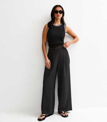 Petite Black Wide Leg Tailored Trousers