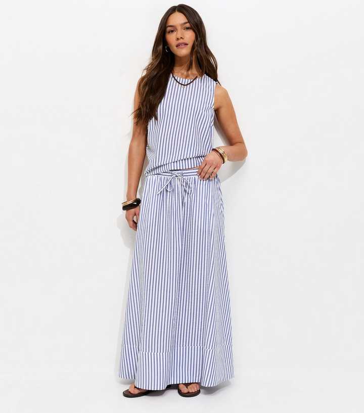 Petite Blue Striped Seersucker Circle Skirt